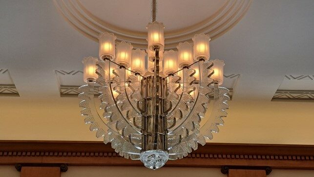 シャンデリア ②」 | 松田校長ブログ STEP & RISE | 校長ブログ 