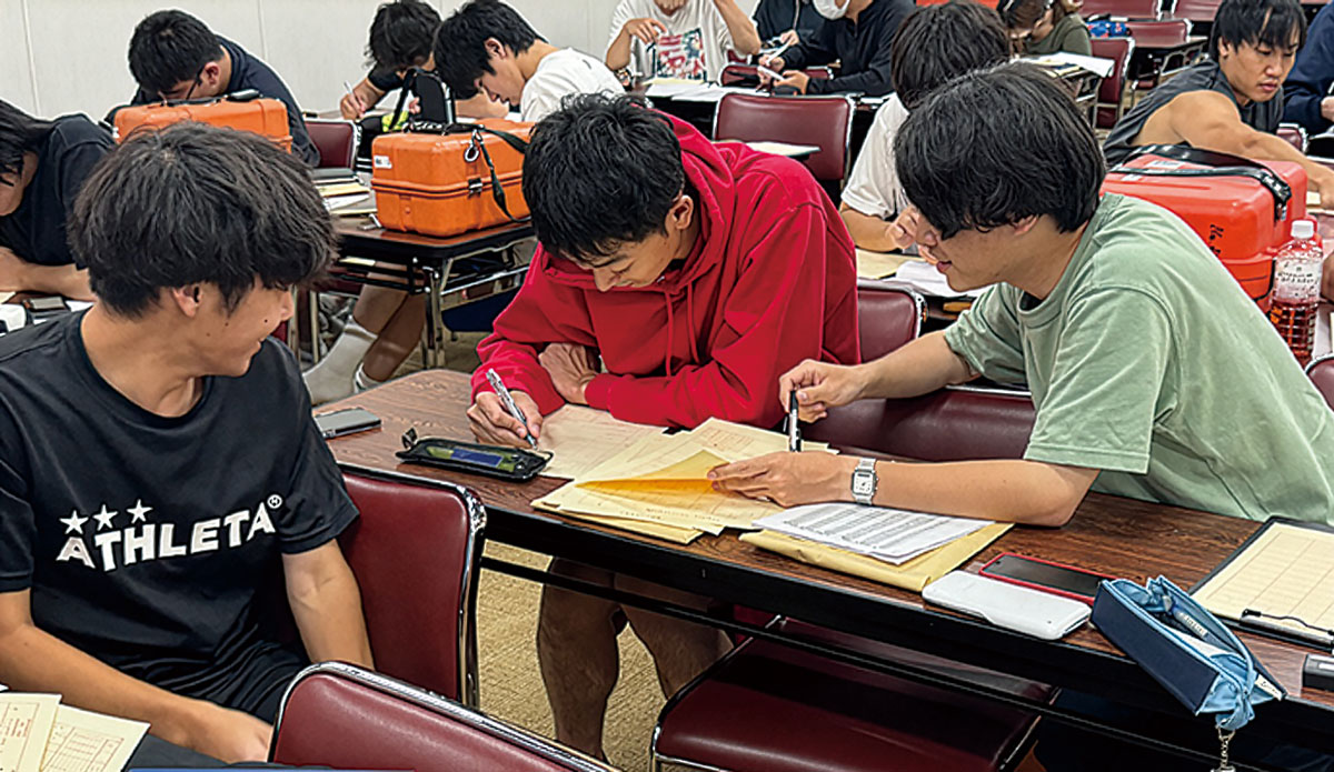 基準点測量実習（手簿計算）