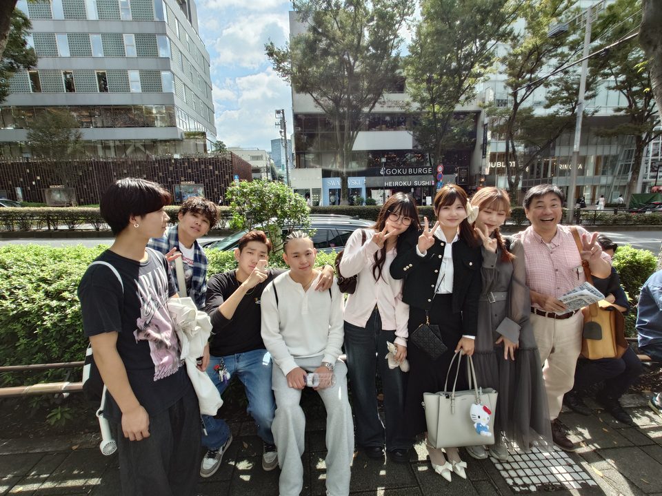 [表参道建物見学会]｜キャンパスニュース｜中央工学校（建築・インテリア・土木・機械設計・3DCADを学べる東京の専門学校）