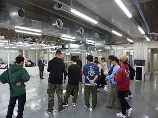 中央工学校OSAKAが中央工学校（本校）の見学に訪れました。