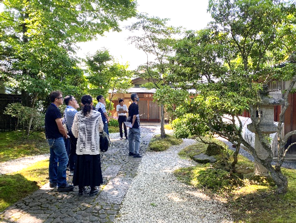 保護者を対象とした軽井沢研修所施設見学会を開催しました。